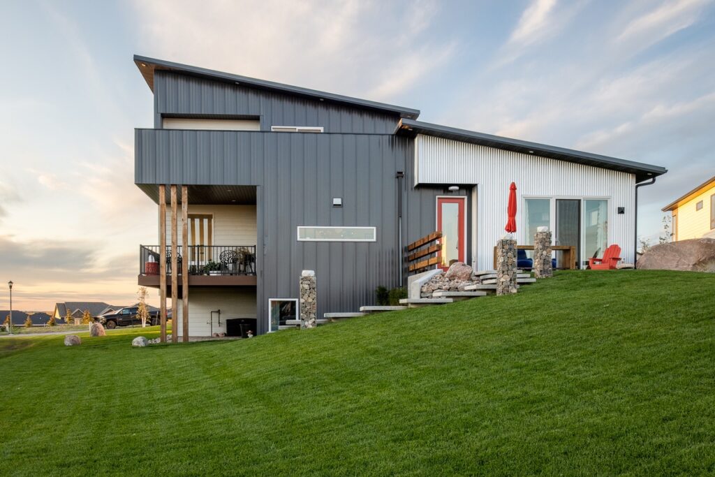 Knutson home at 1207 Round Top Rd